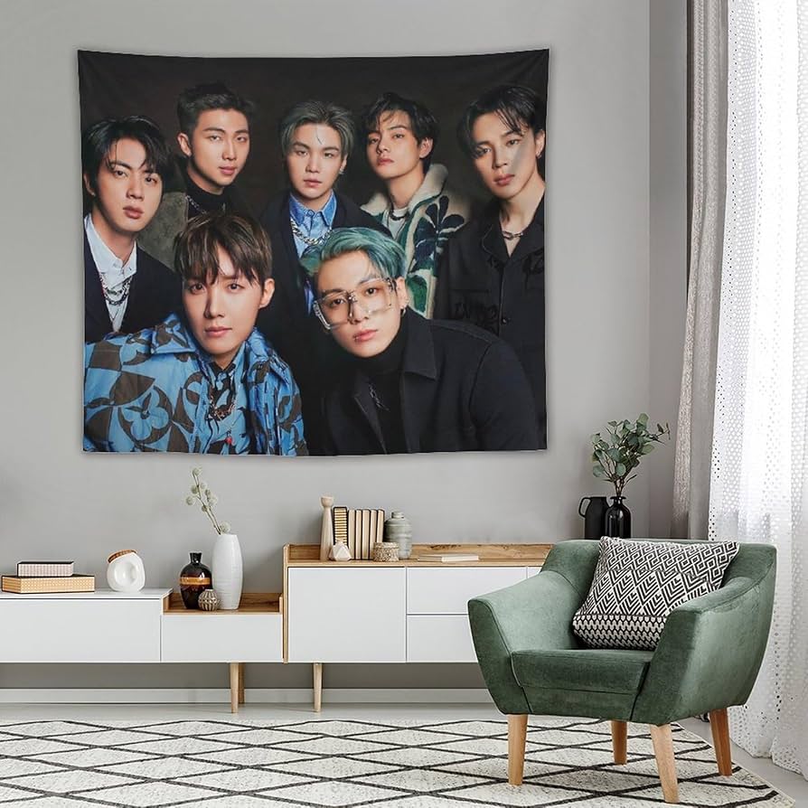 BTS タペストリー 防弾少年団 Amazon.co.jp: 防弾少年団 BTS壁掛け壁の装飾トライオンアート